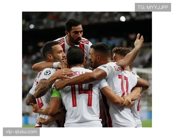 奥林匹亚科斯2-1客胜阿贾克斯 务实战术斩获欧冠三连胜