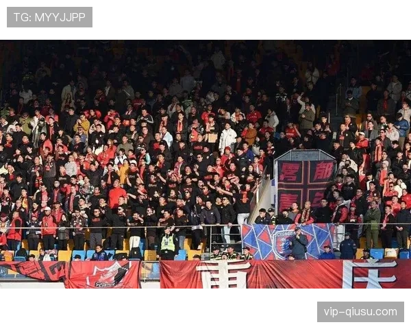 肯帕努任意球世界波制胜 铜梁龙主场首秀关键先生